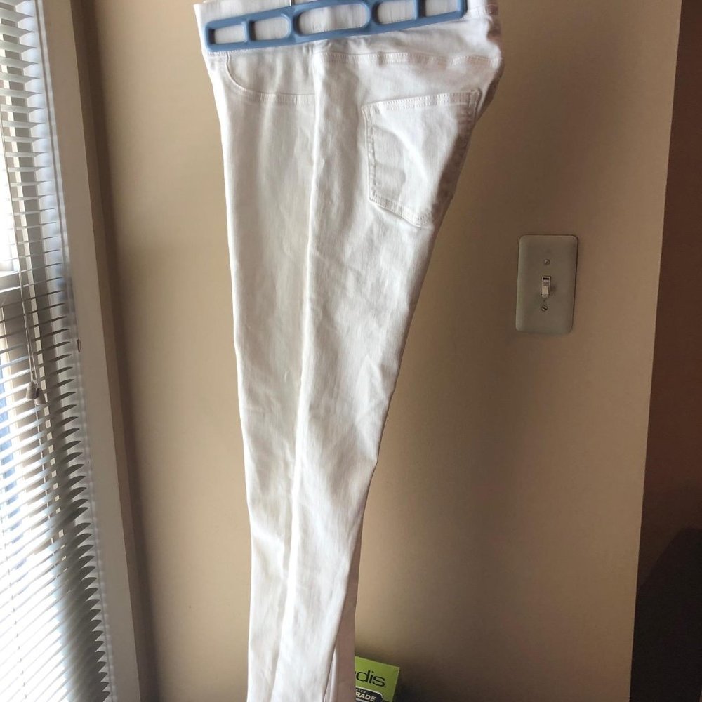 Mud Pie Skinny White Jeans